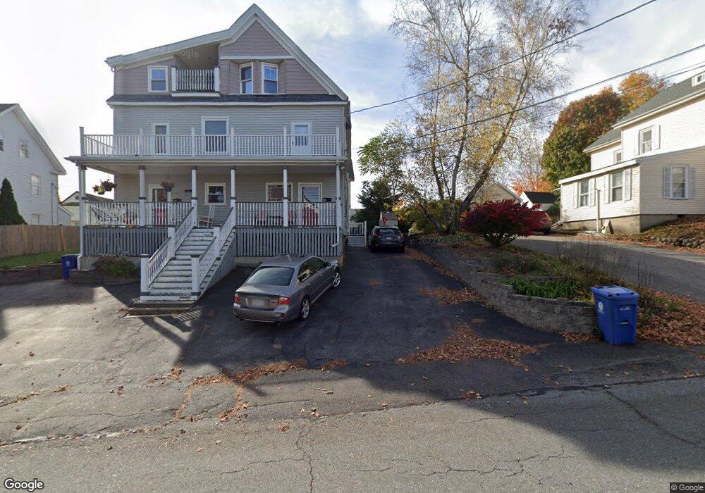 9 Pleasant St unit 2, Wakefield, MA 01880 - photo 1