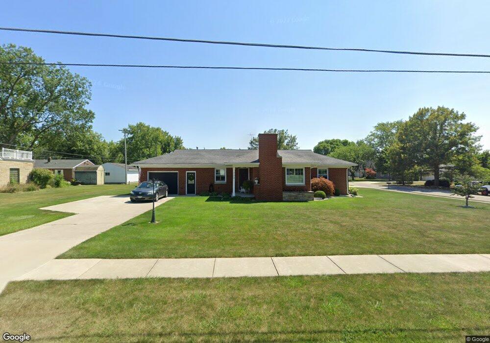 203 W Lugbill Rd, Archbold, OH 43502 - photo 1