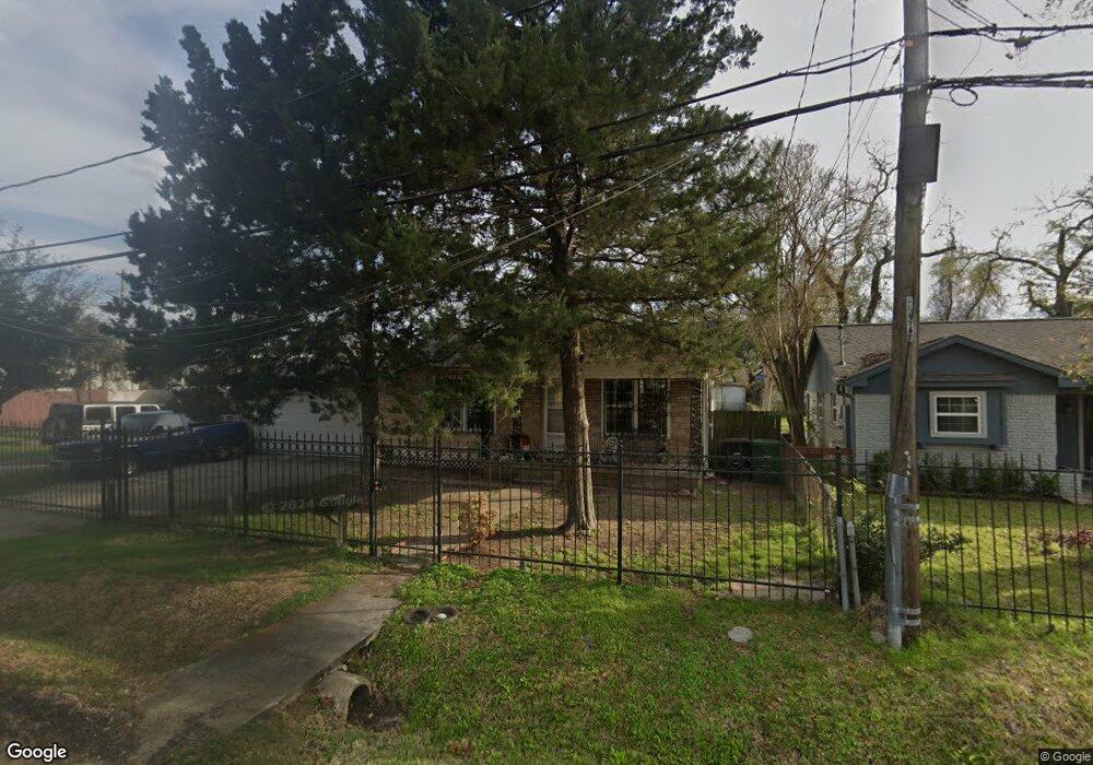 216 Frawley St, Houston, TX 77009 - photo 1