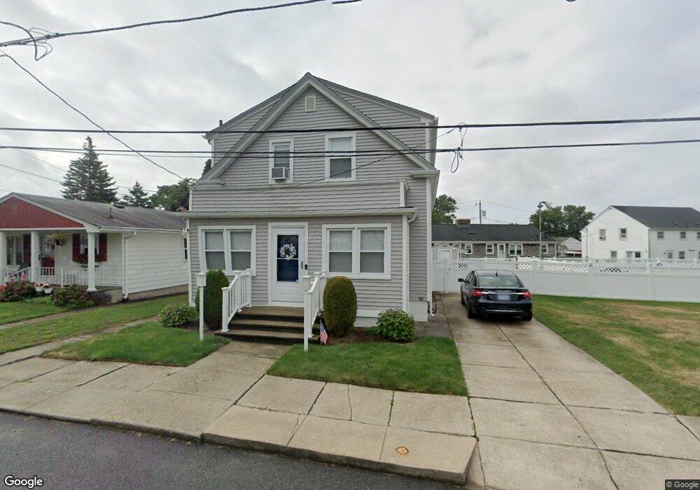 26 Minola St, Cranston, RI 02910 - photo 1