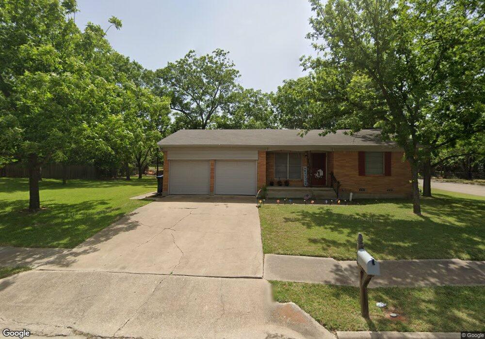 909 Little St, Copperas Cove, TX 76522 - photo 1