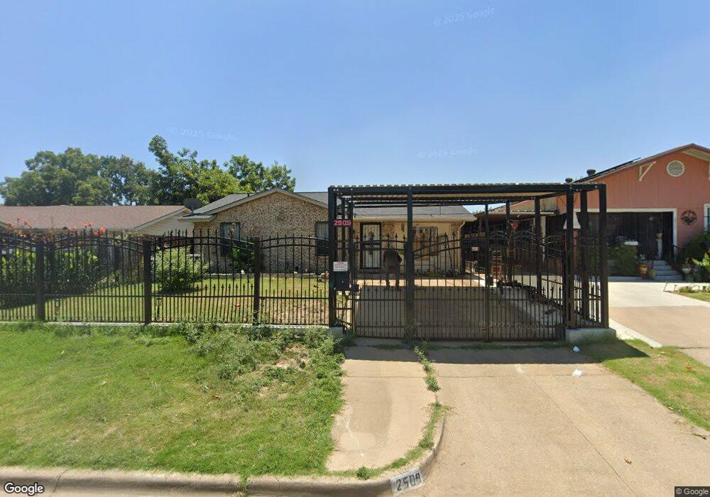 2509 NW 28th St, Fort Worth, TX 76106 - photo 1
