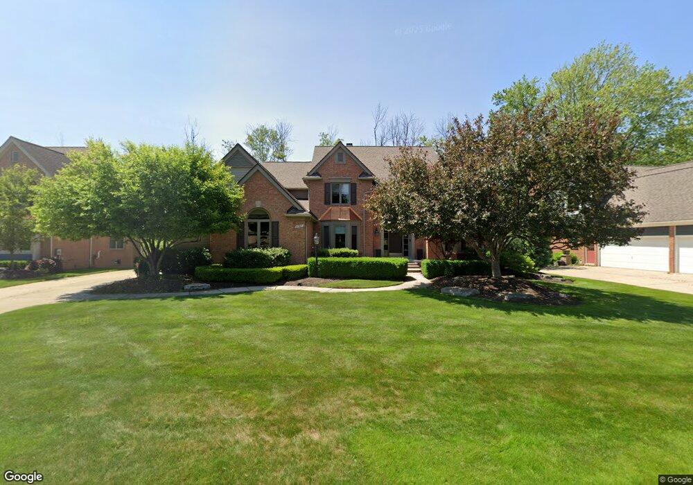 4181 Arcadia Dr, Auburn Hills, MI 48326 - photo 1