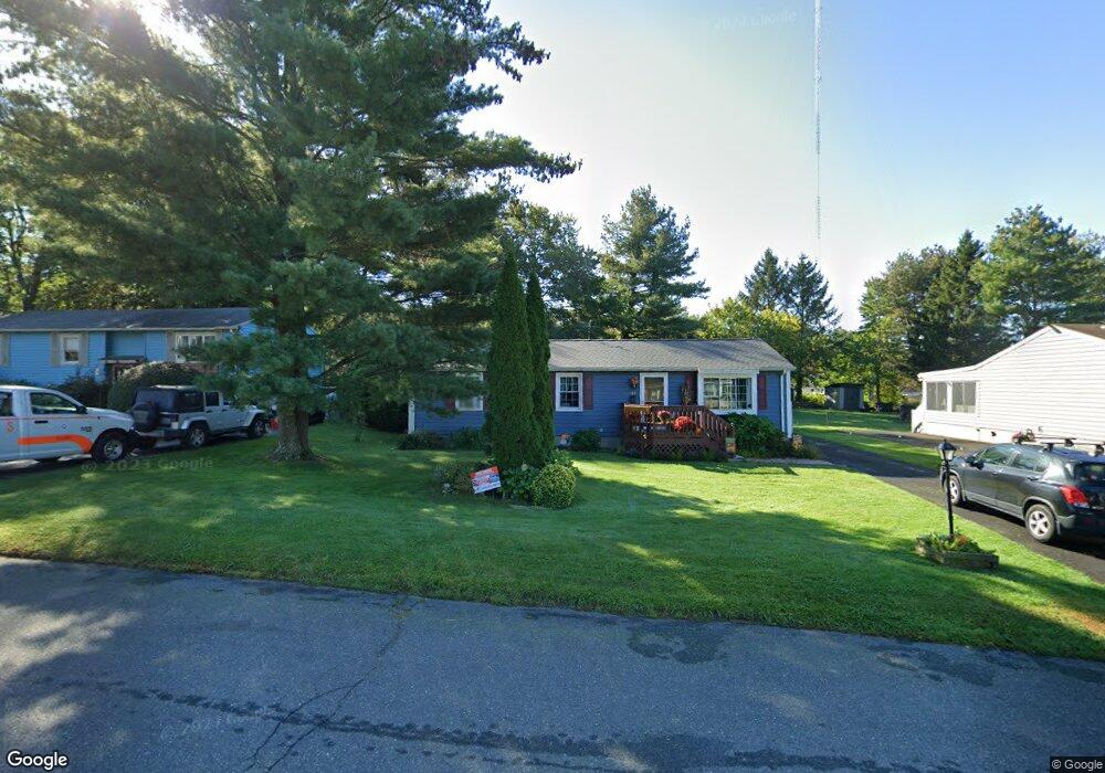 65 Deering Ln, Waterbury, CT 06706 - photo 1