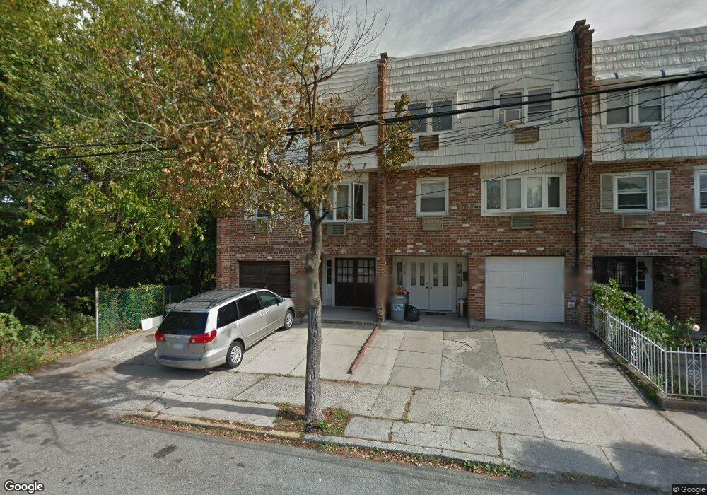 43-01 223rd St unit 2, Bayside, NY 11361 - photo 1