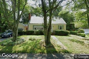 22 Arrowhead Ln, South Dartmouth, MA 02748