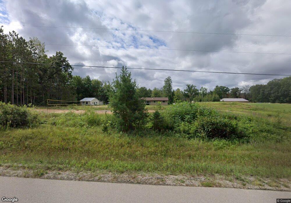 W2751 Oak Dr, Marinette, WI 54143 - photo 1