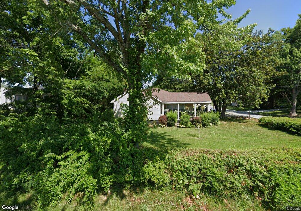 112 Sanderson Dr, Hopkinsville, KY 42240 - photo 1