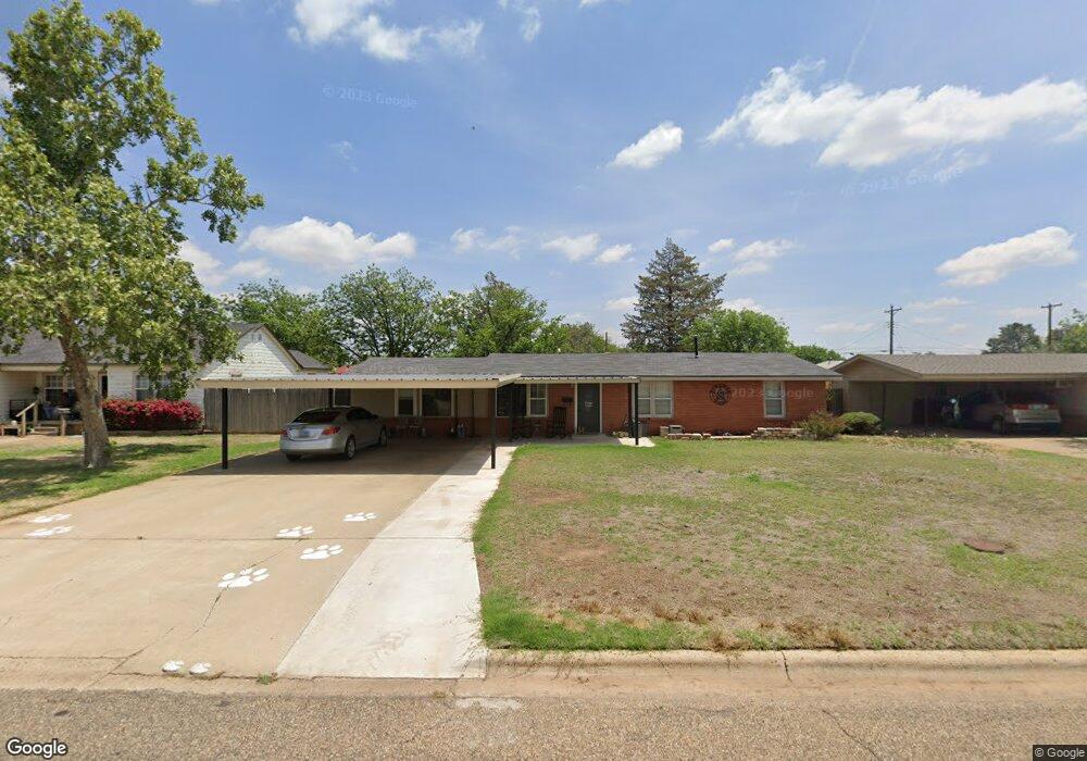 1314 Vernon St, Plainview, TX 79072 - photo 1