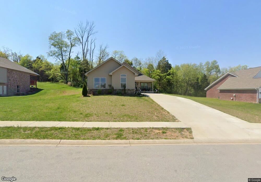 1027 Catalpa Dr, Georgetown, IN 47122 - photo 1