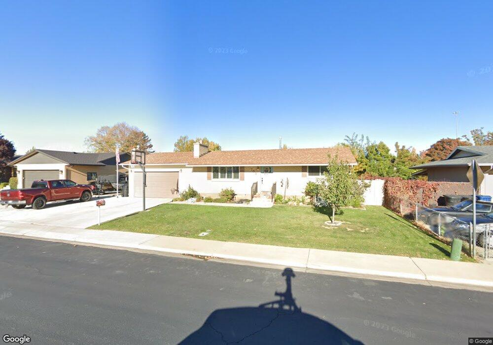 703 Valley Dr, Spanish Fork, UT 84660 - photo 1