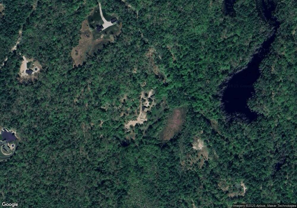 53 Tioga Rd, Canterbury, NH 03224 - photo 1