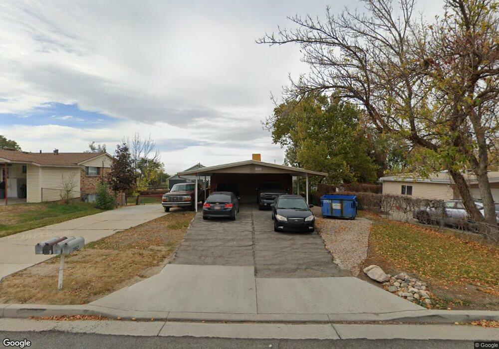 3912 S 850 W, Bountiful, UT 84010 - photo 1