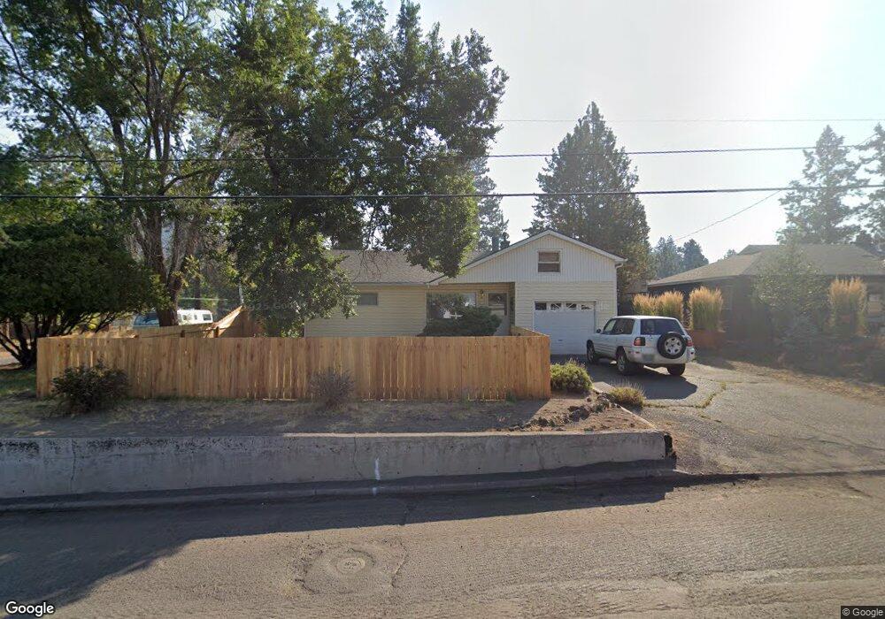 516 NE 10th St, Bend, OR 97701 - photo 1