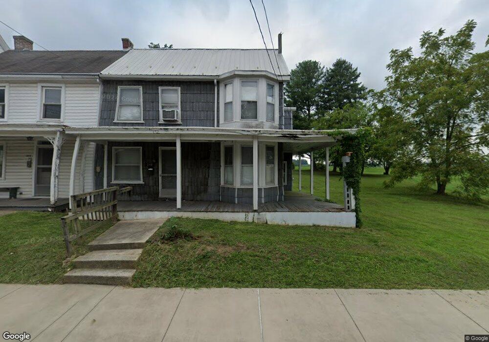 548 Carlisle St, Gettysburg, PA 17325 - photo 1