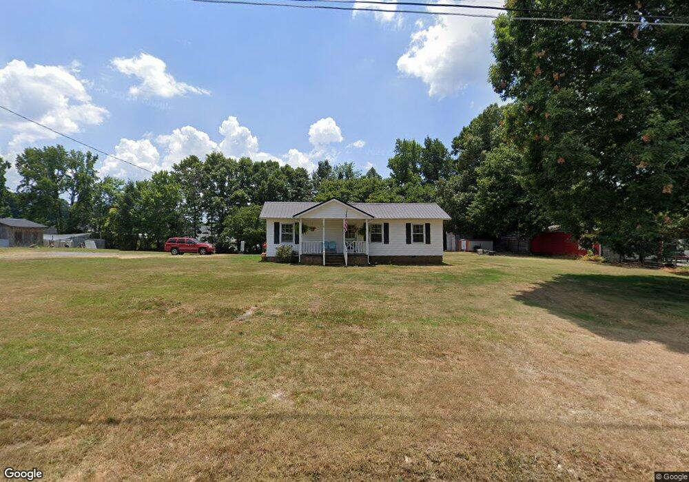 809 Ridgeway Dr, Asheboro, NC 27205 - photo 1