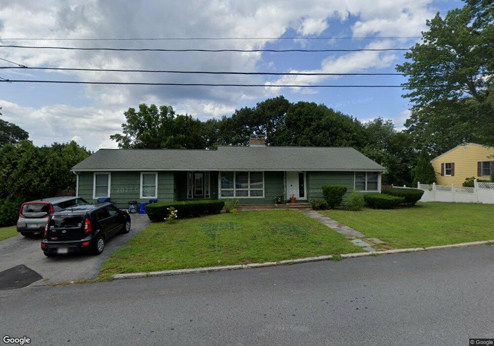 14 Lenox Cir, Lawrence, MA 01843 - photo 1