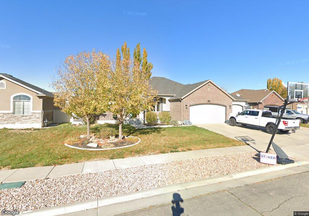 1124 W 2850 S unit 17, Syracuse, UT 84075 - photo 1