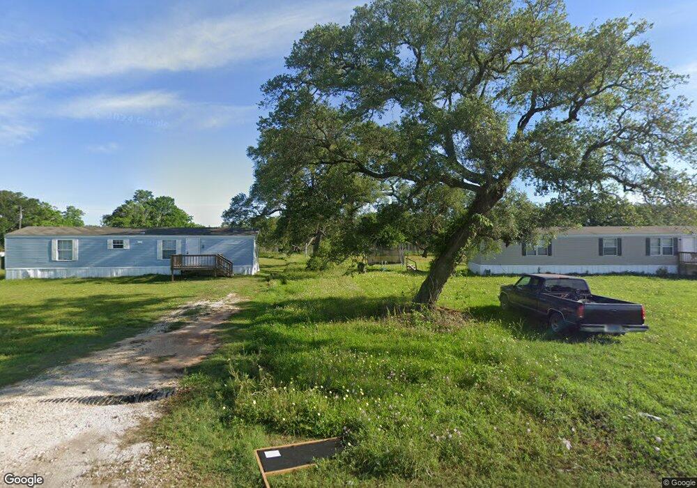 8 Country Oaks St, Brazoria, TX 77422 - photo 1