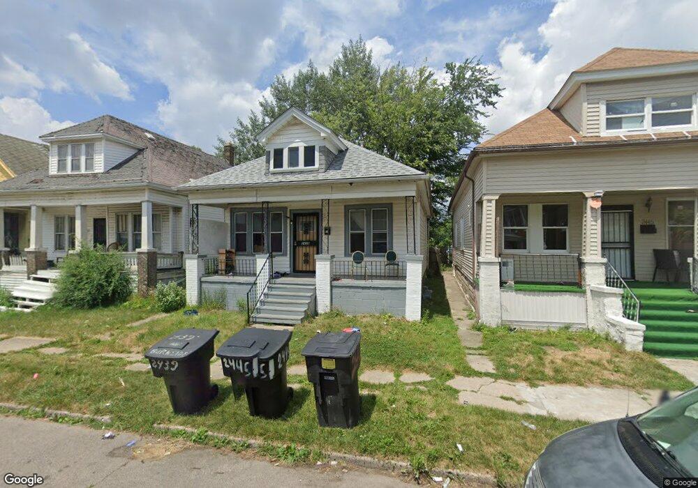 2433 Burnside St, HamtraMcK, MI 48212 - photo 1