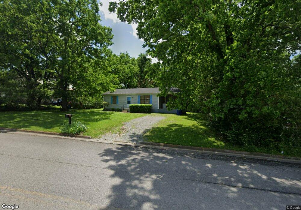 403 Dunnaway St, Shelbyville, TN 37160 - photo 1