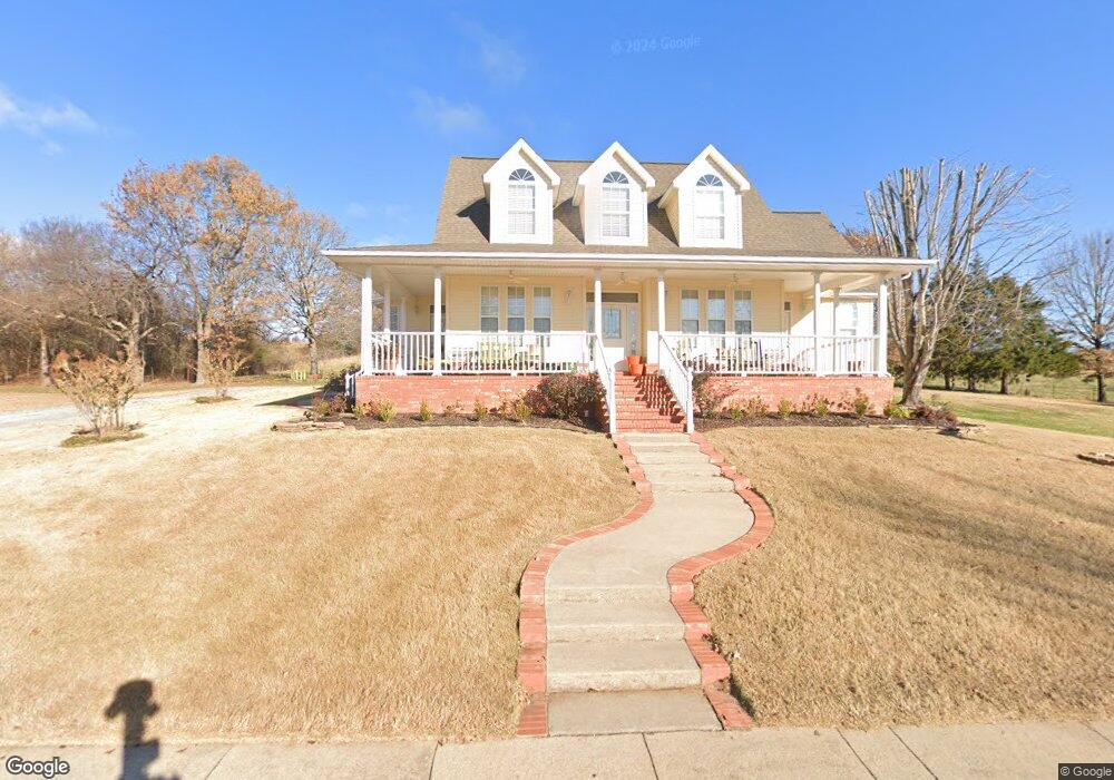 211 Hogan Dr, Harrison, AR 72601 - photo 1