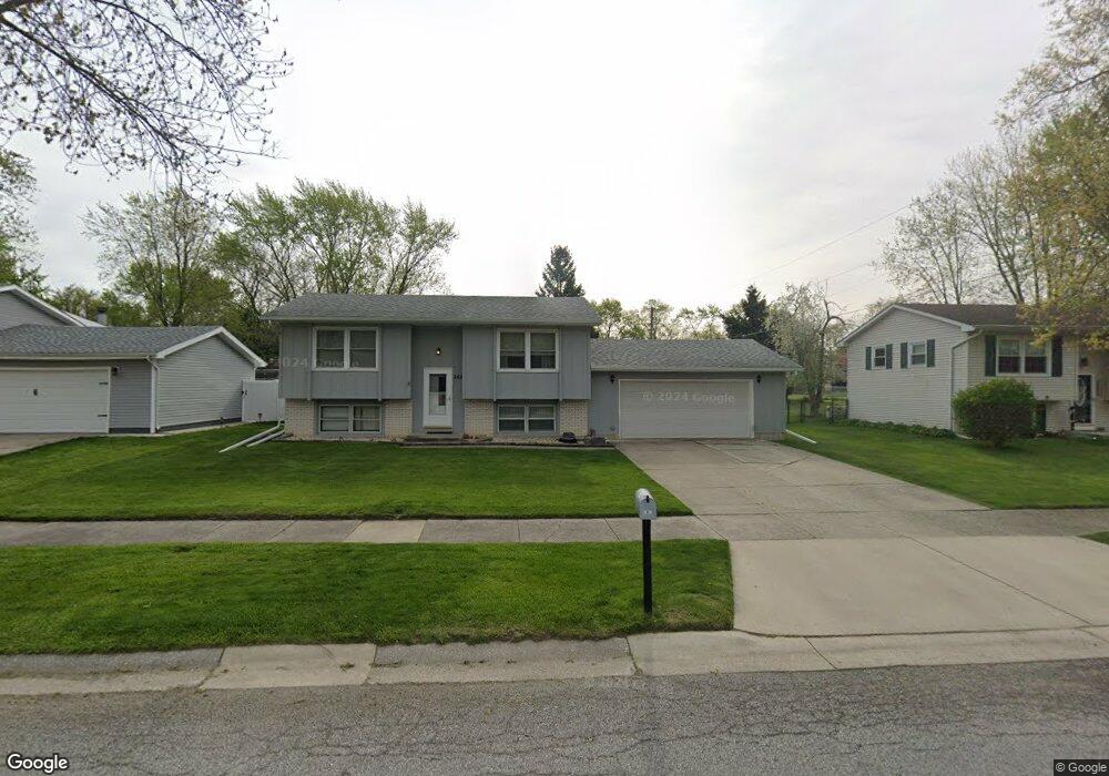 262 Walnut Ln, Crown Point, IN 46307 - photo 1