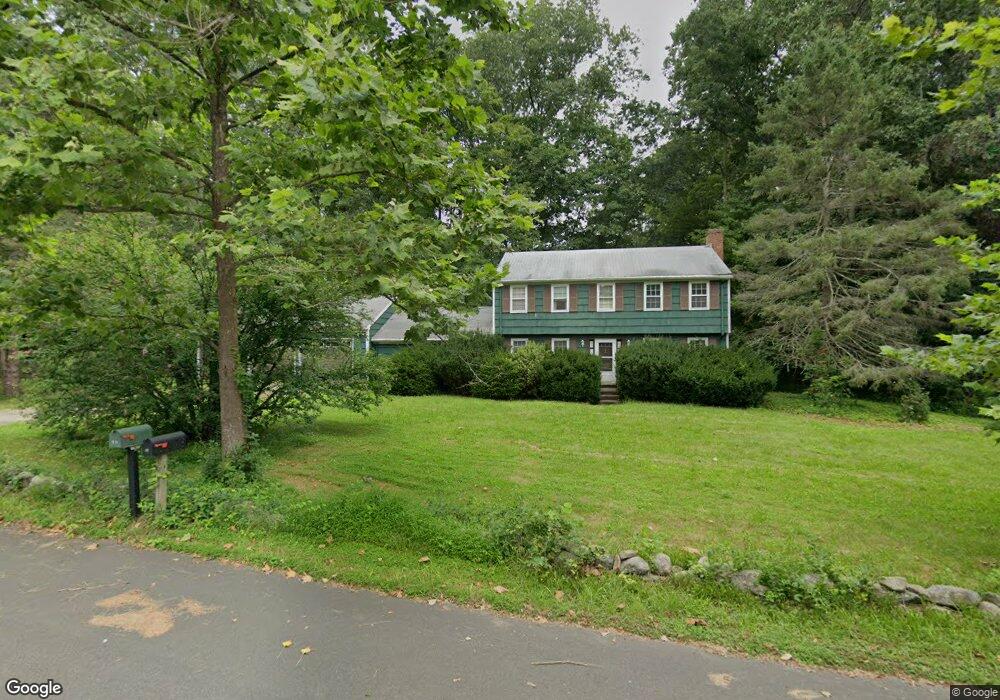 34 Heritage Cir, Clinton, CT 06413 - photo 1