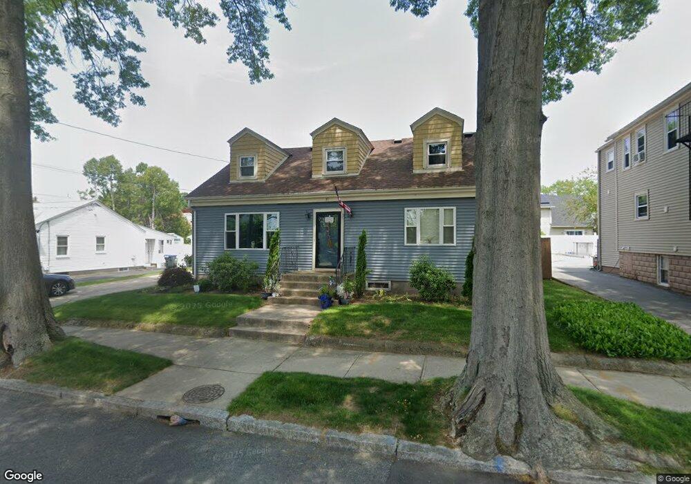 71 Mink Rd, Providence, RI 02908 - photo 1