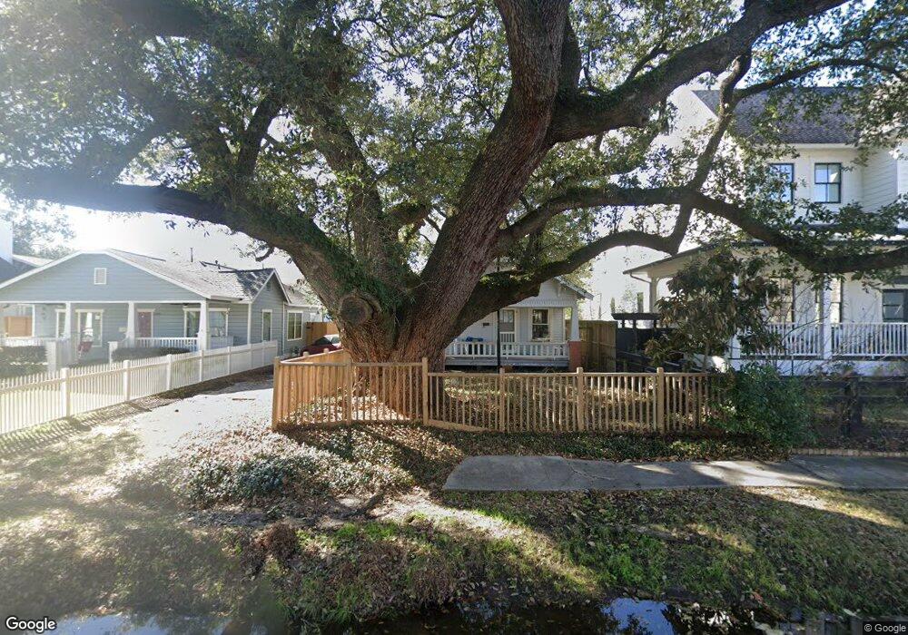 2031 Oxford St, Houston, TX 77008 - photo 1