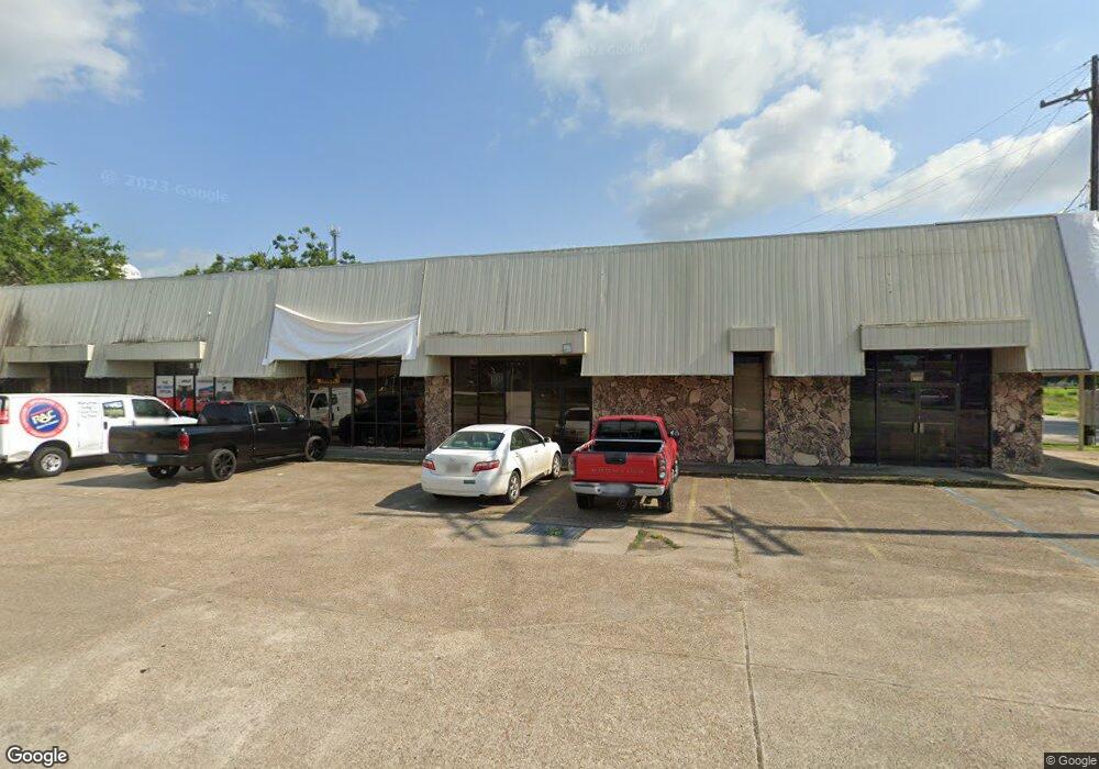 425 W Tunnel Blvd, Houma, LA 70360 - photo 1