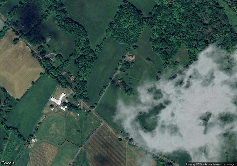 1290 Whirlwind Hill Rd, Wallingford, CT 06492 - photo 1