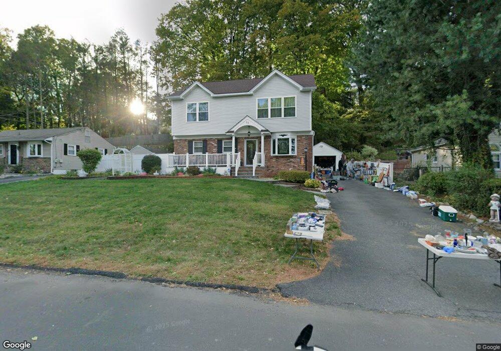 13 N Lexow Ave, Nanuet, NY 10954 - photo 1