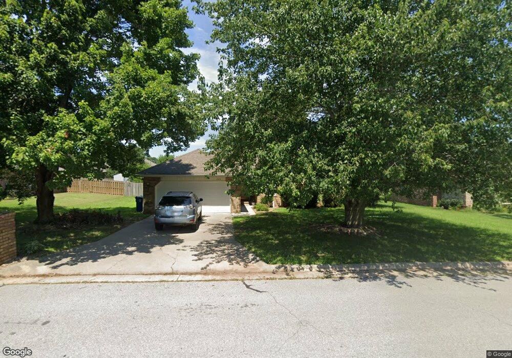 703 E Niangua Dr, Nixa, MO 65714 - photo 1