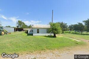 210 W 6th St, Gate, OK 73844