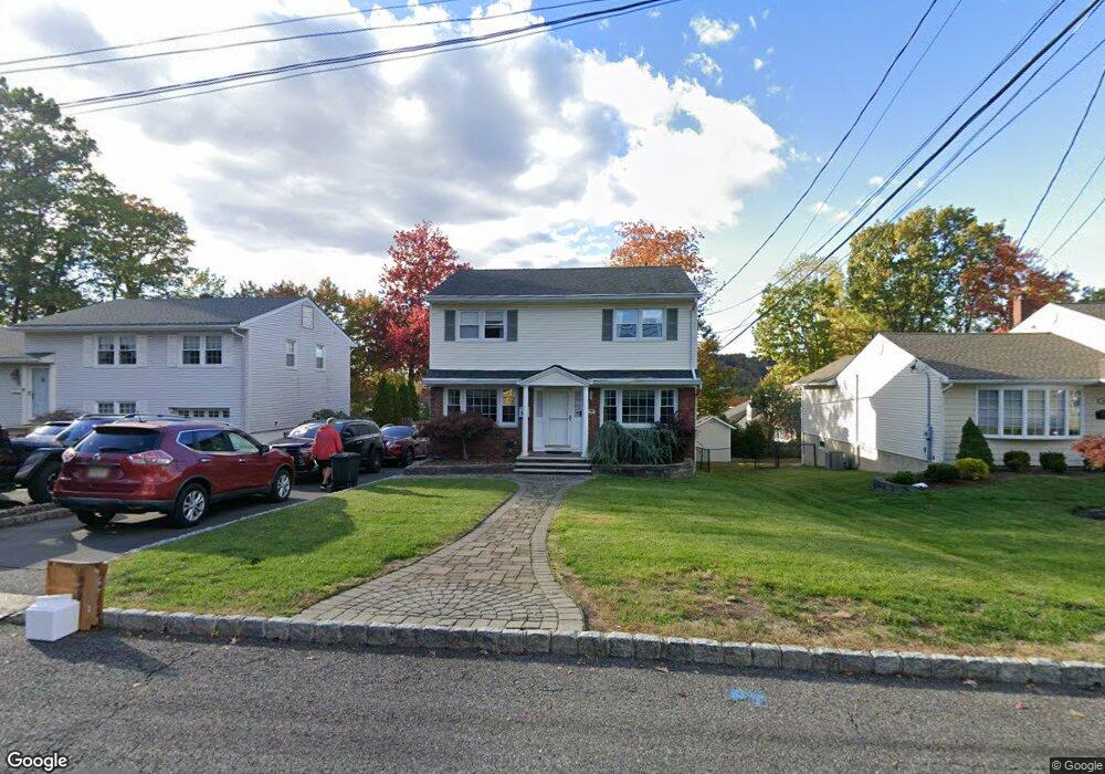 10 Bentley Rd, Cedar Grove, NJ 07009 - photo 1