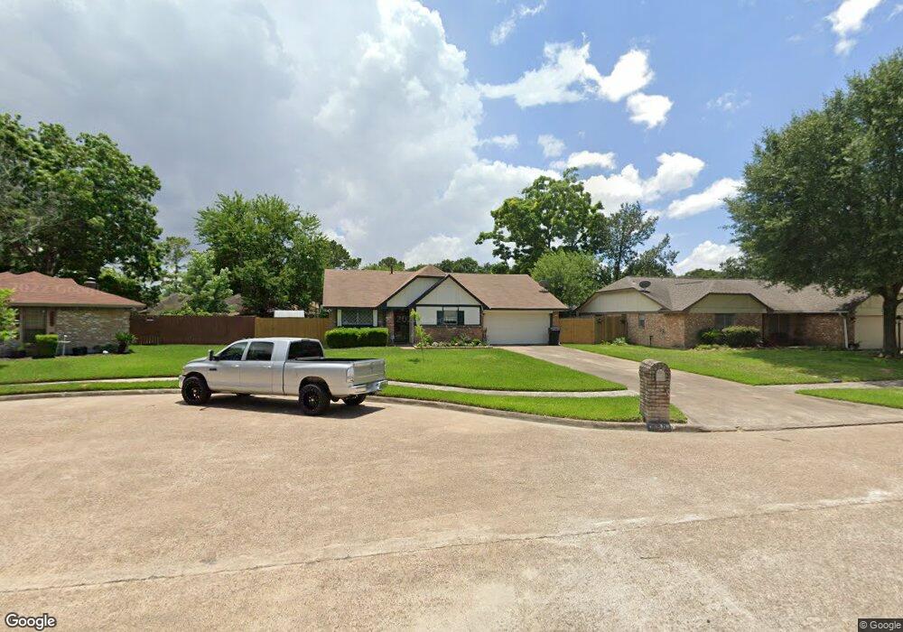 3411 Mckinley Ln, Houston, TX 77088 - photo 1