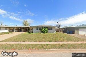 302 Navajo Trail, Foss, OK 73647