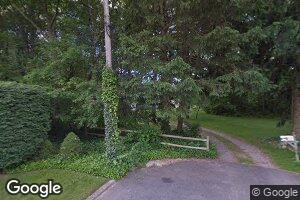 47 Cambridge Dr, Smithtown, NY 11787
