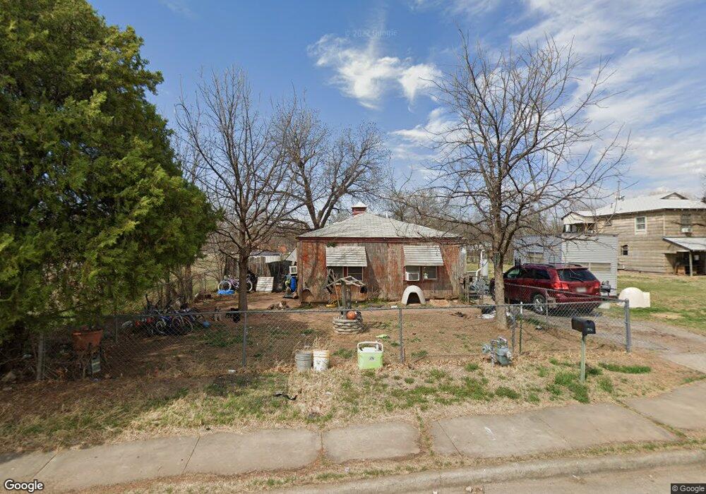 1512 31st St, Wichita Falls, TX 76302 - photo 1