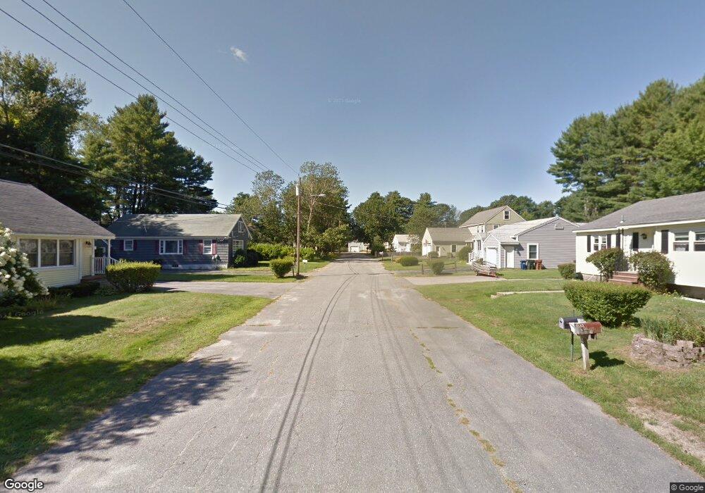 35-37 Maple Dr, Saco, ME 04072 - photo 1