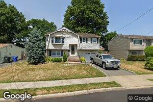 19 Harmony Way, Sewaren, NJ 07077