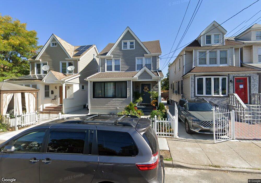 11557 155th St, Jamaica, NY 11434 - photo 1