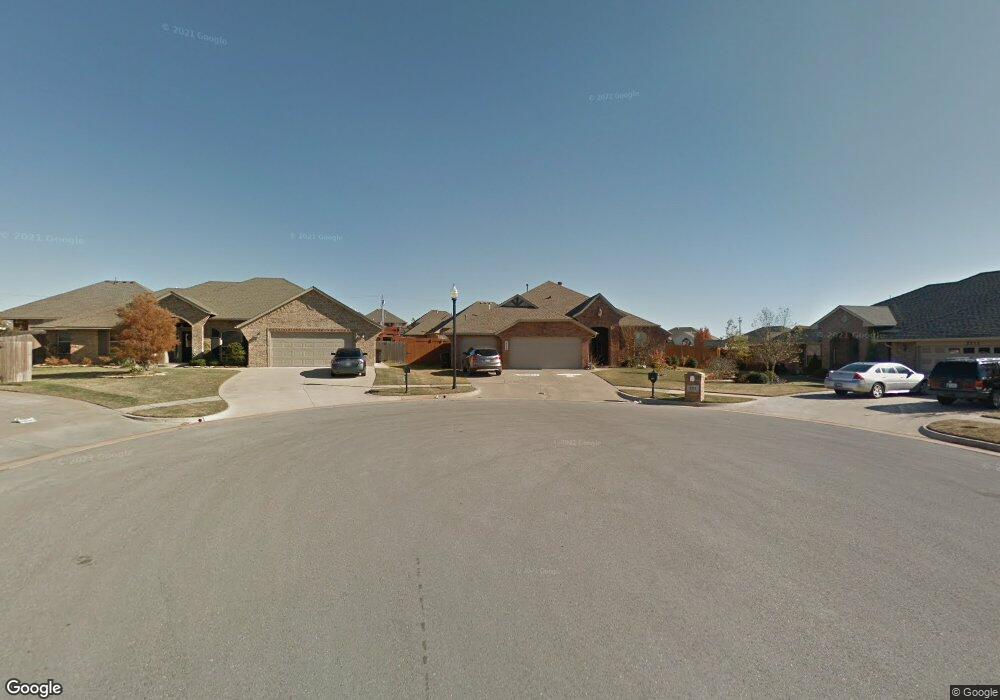 2516 SE 10th Ct, Moore, OK 73160 - photo 1