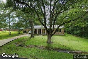 9312 Hardwicke Rd, Moss Point, MS 39562