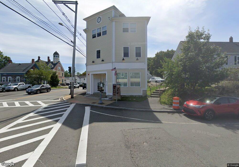 555 Broad St unit B, East Weymouth, MA 02189 - photo 1