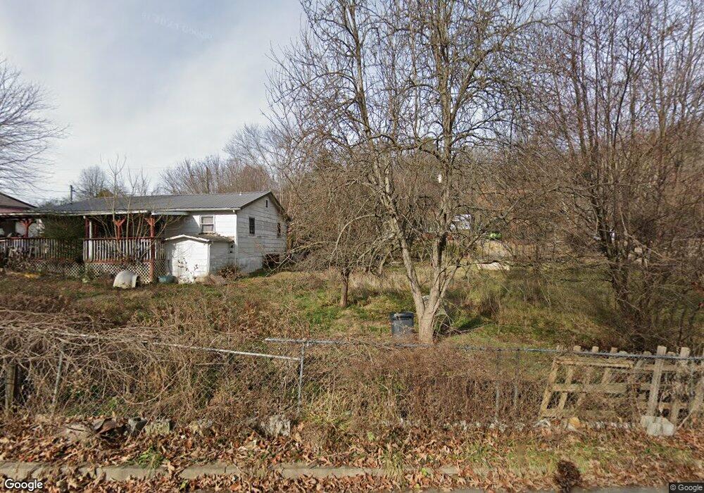 2508 Fulton Dr, Johnson City, TN 37601 - photo 1