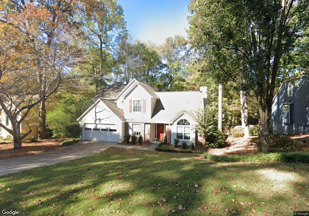 1050 Taylor Knoll Close, Roswell, GA 30076 - photo 1