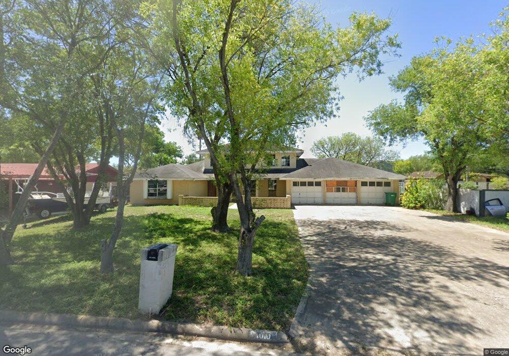 1010 E Bagwell St, Pharr, TX 78577 - photo 1