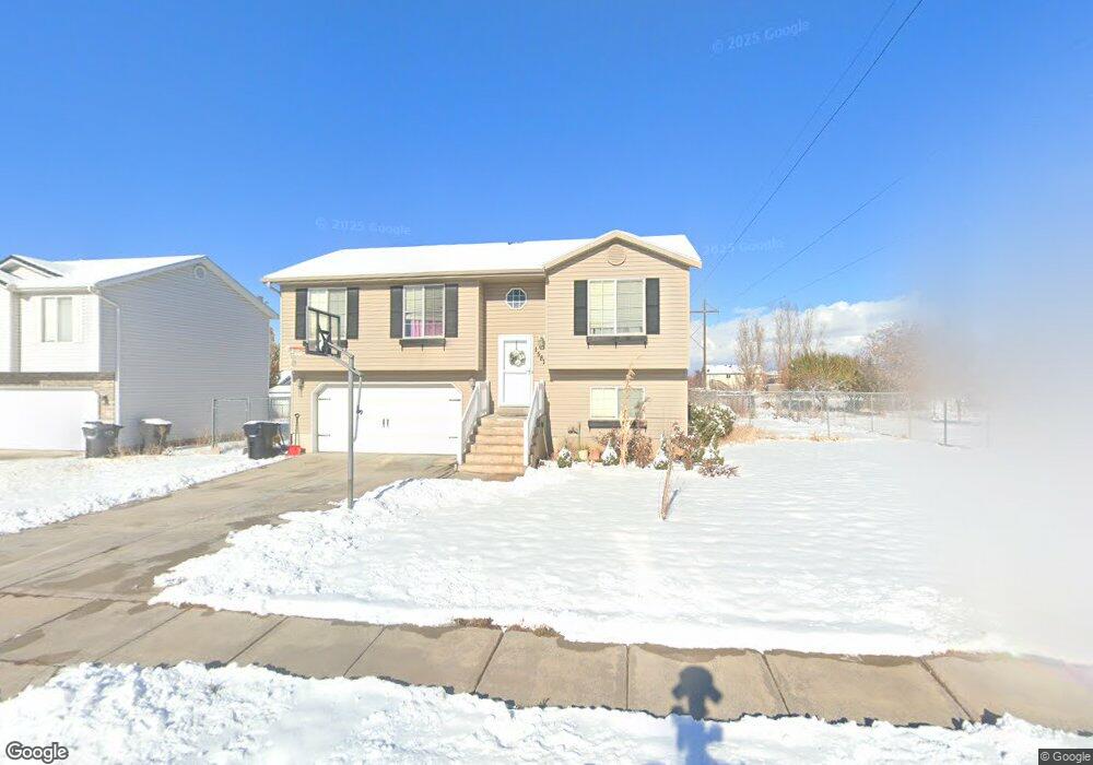 1582 W 1950 N, Clearfield, UT 84015 - photo 1